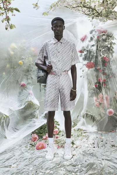 Look 31